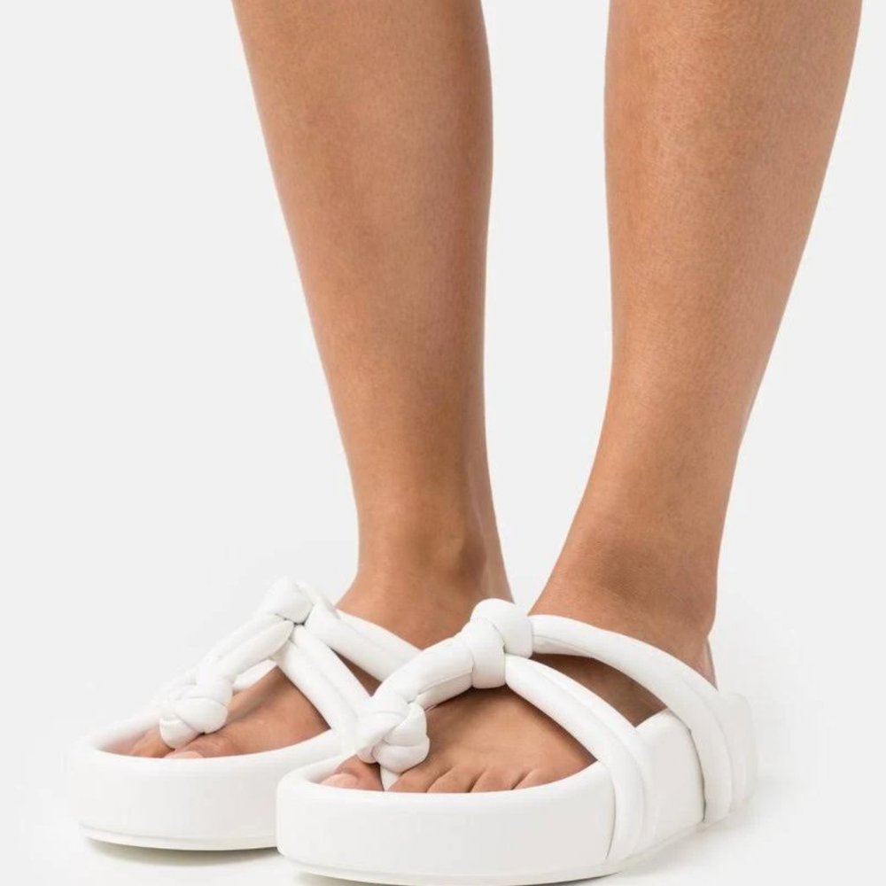 MM6 Maison Margiela White Mignon Platform Sandals, size Euro 37